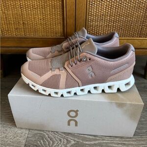 On Cloud 5 Women’s 9 Rosebrown/Fog